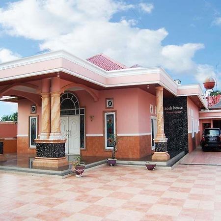 Hotel Syariah Aceh House Murni Sunggal Exteriör bild
